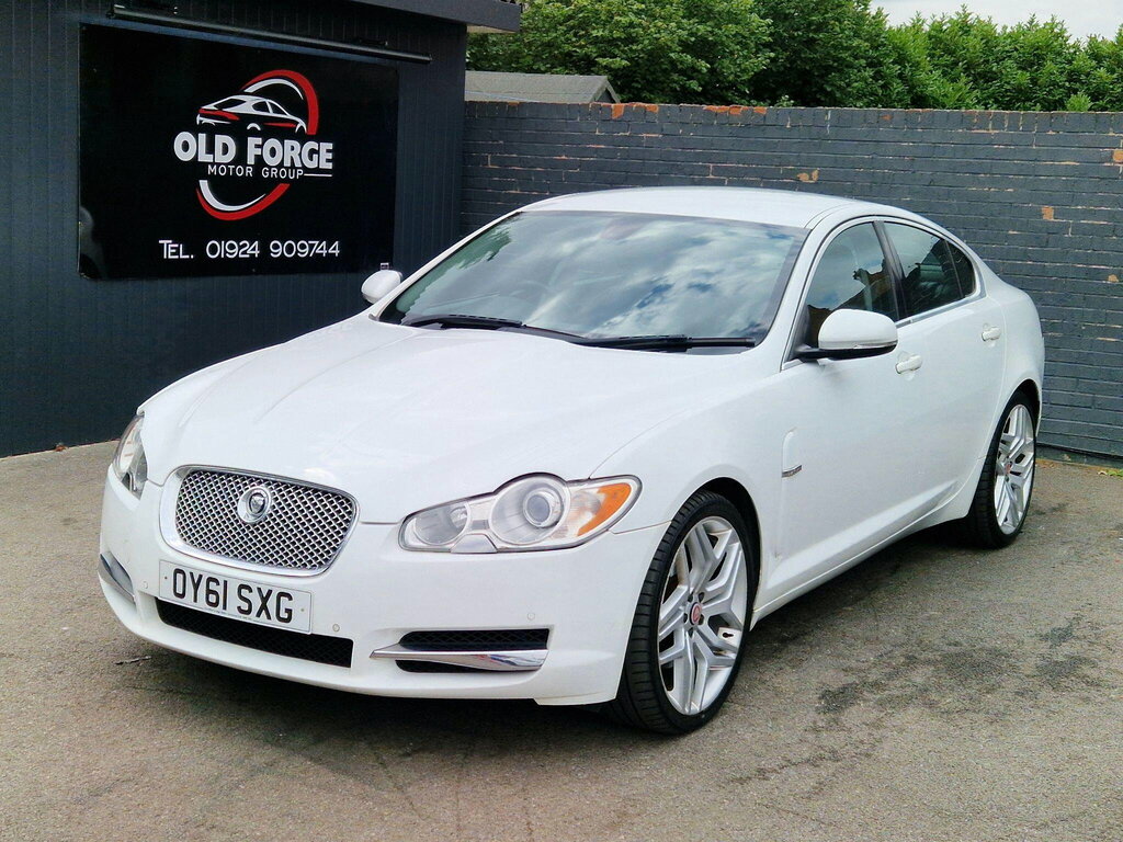Jaguar XF 3.0D V6 Luxury Euro 5 White