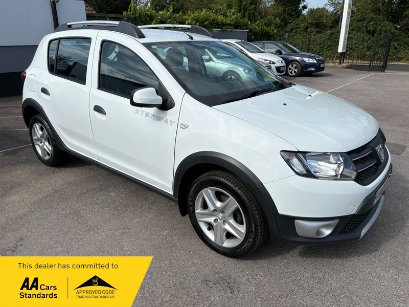 Dacia Sandero Stepway Laureate Tce White