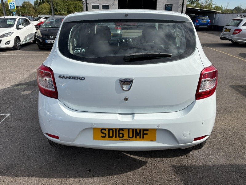 Dacia Sandero Ambiance White #6