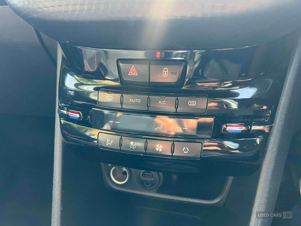 Peugeot 2008 Active Grey #17