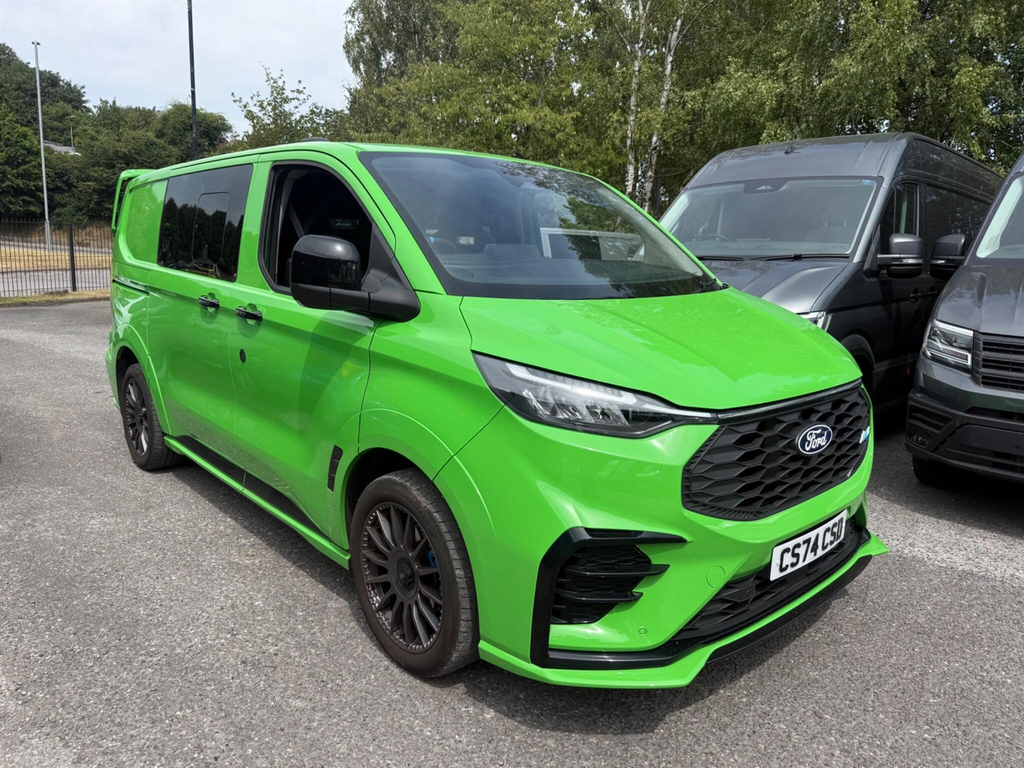 Ford Transit Custom Mpv Green