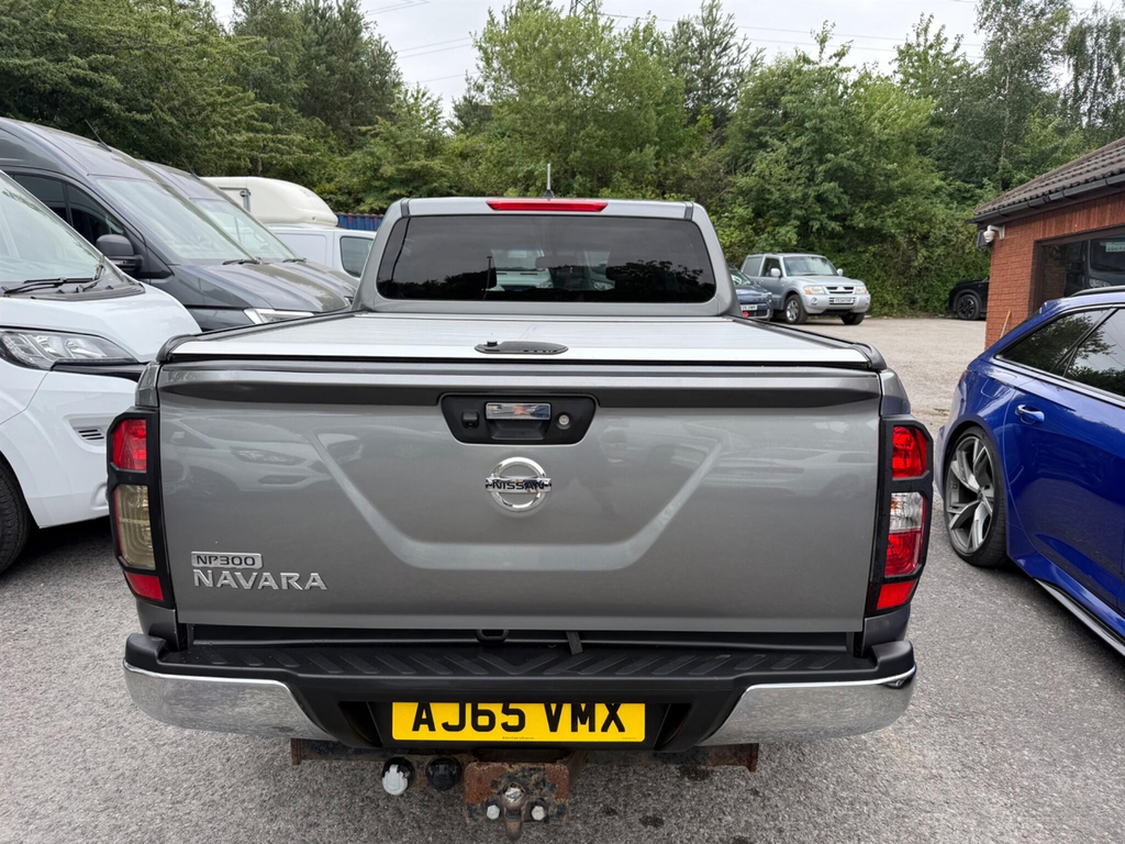 Nissan Navara Pickup Grey #6