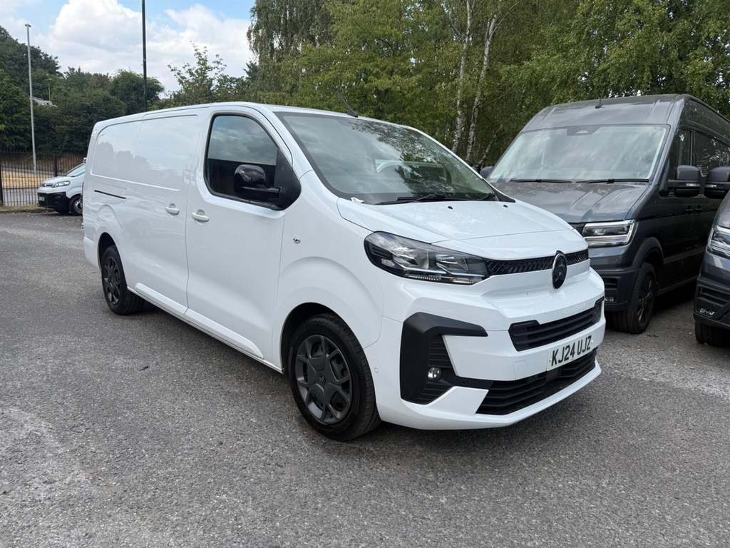 Citroen Dispatch Mpv White