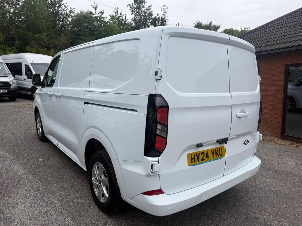 Ford Transit Custom Mpv HV24YKU White #4