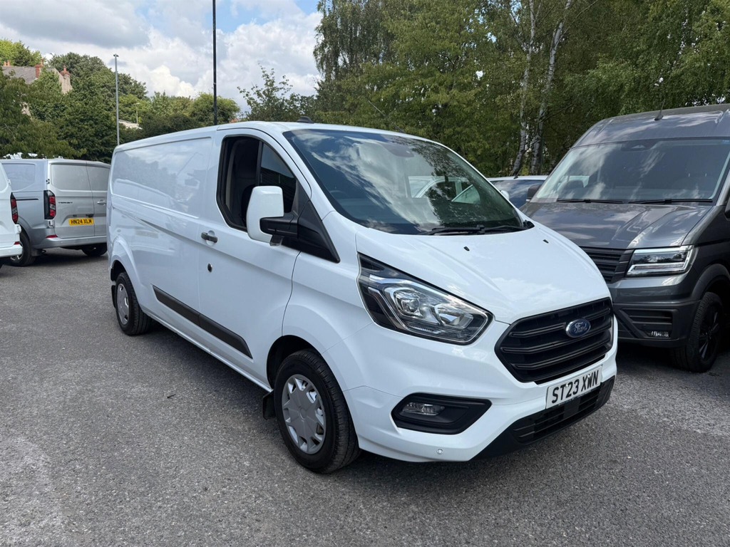 Ford Transit Custom Mpv White