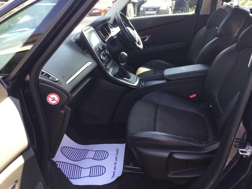 Renault Scenic Mpv Black #16