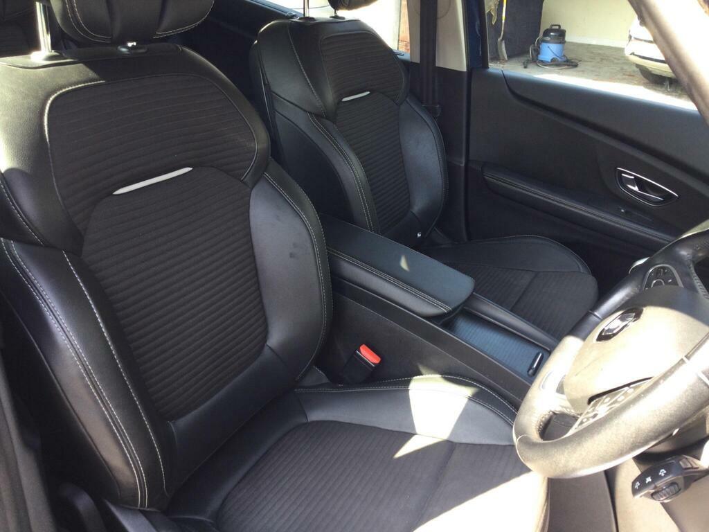 Renault Scenic Mpv Black #17