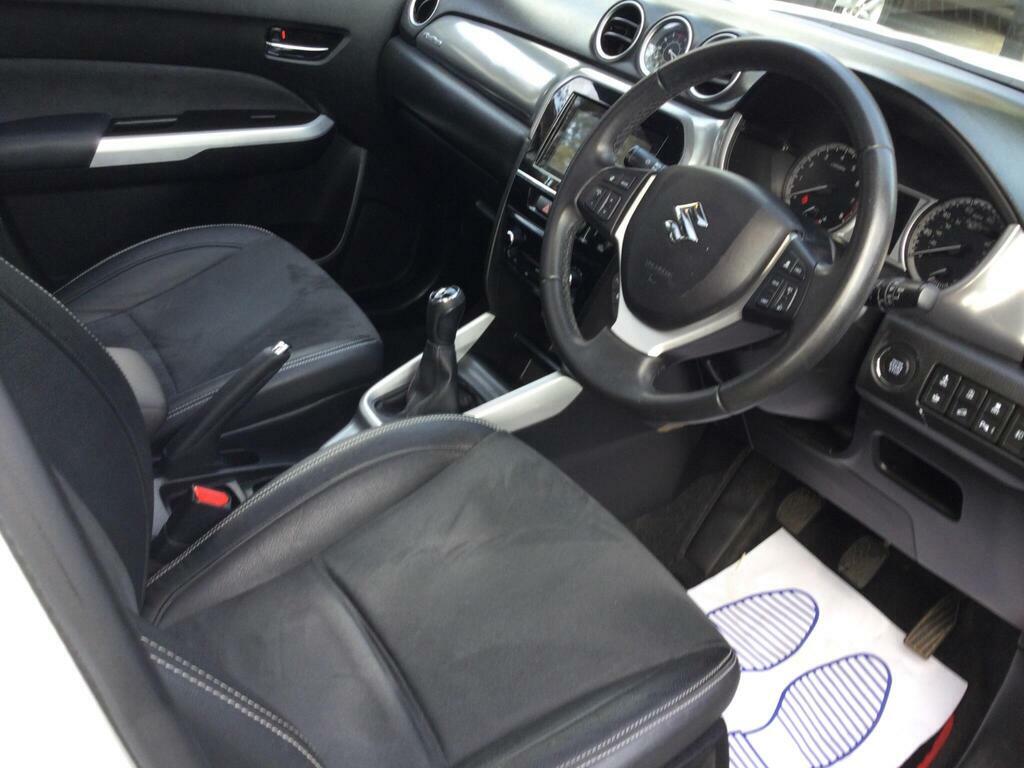 Suzuki Vitara 1.6 Sz5 - 2016 16 Black #17
