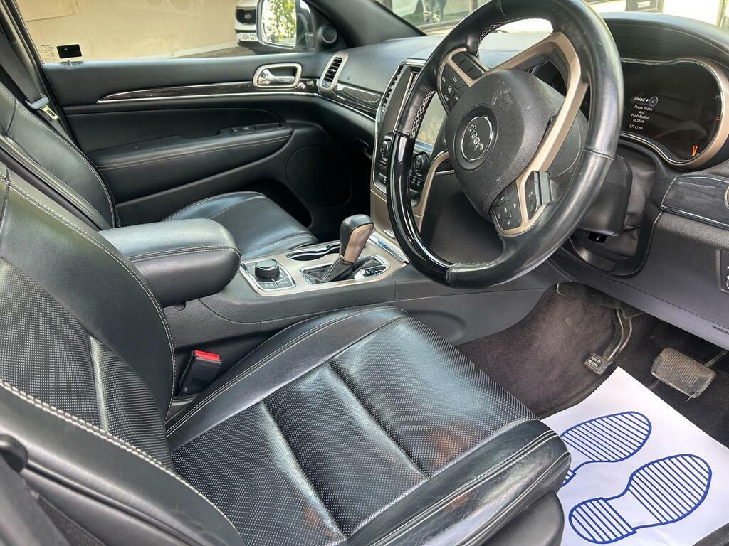 Jeep Grand Cherokee 3.0 Crd Summit Red #15