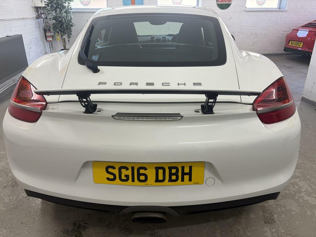 Porsche Cayman 981 Gt4 Euro 6 2-Door White #9