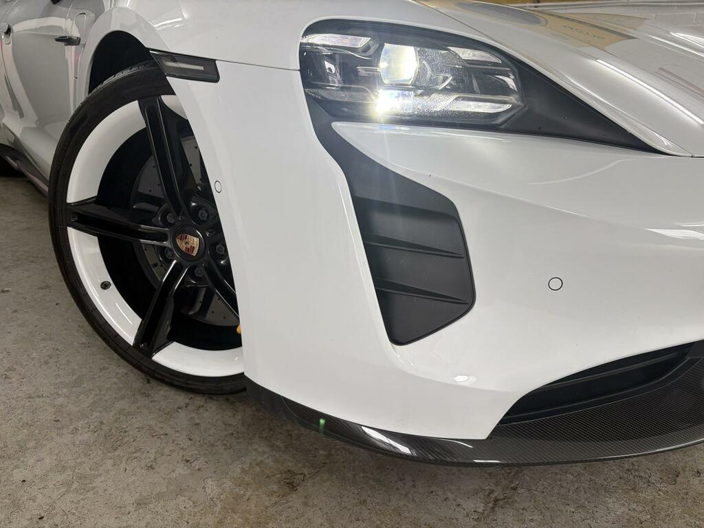 Porsche Taycan Turbo S White #5