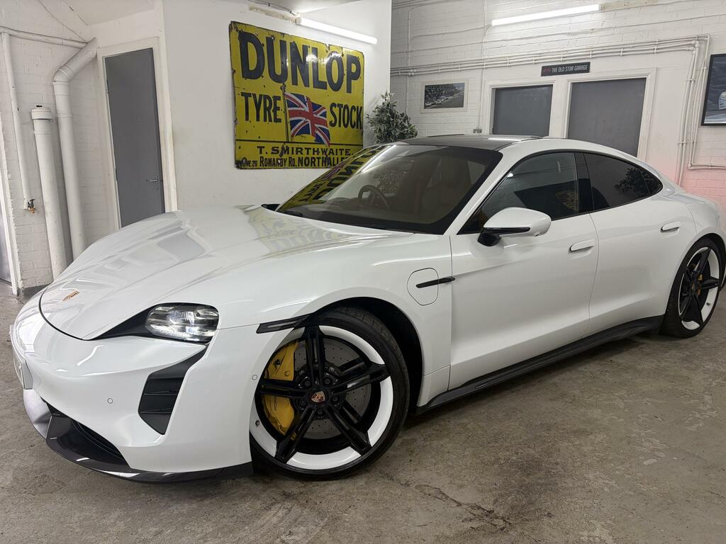 Porsche Taycan Turbo S White #2