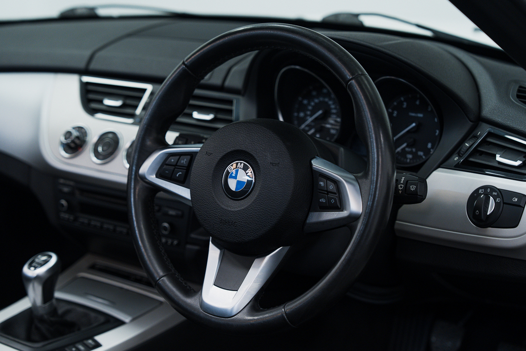 BMW Z4 2.0 28I M Sport Sdrive Euro 6 White #39