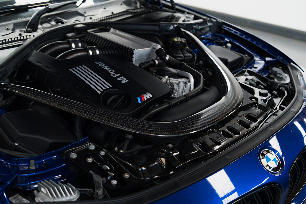 BMW M4 40I Xdrive Coupe Grey #59