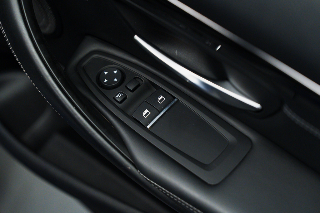 BMW M4 40I Xdrive Coupe Grey #36