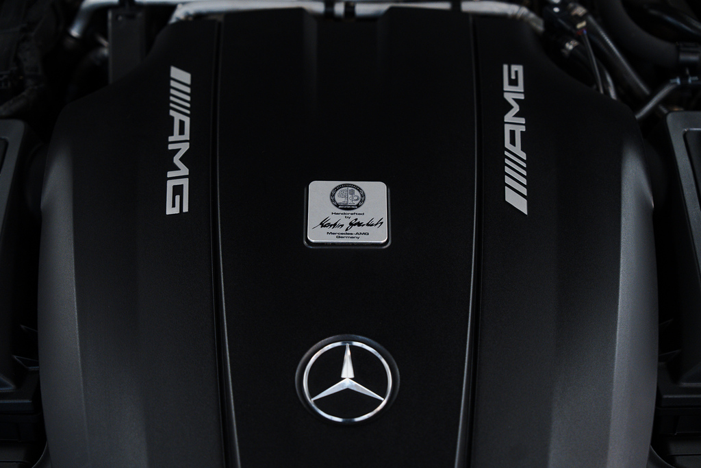 Mercedes-Benz AMG GT E220 Bluetec Night Edition Grey #60
