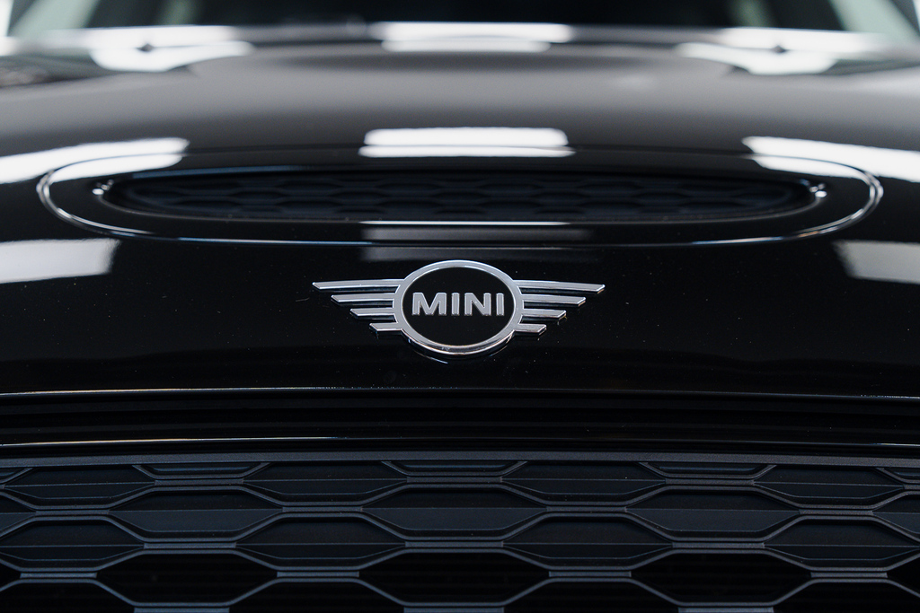 Mini Clubman Cooper Classic White #8