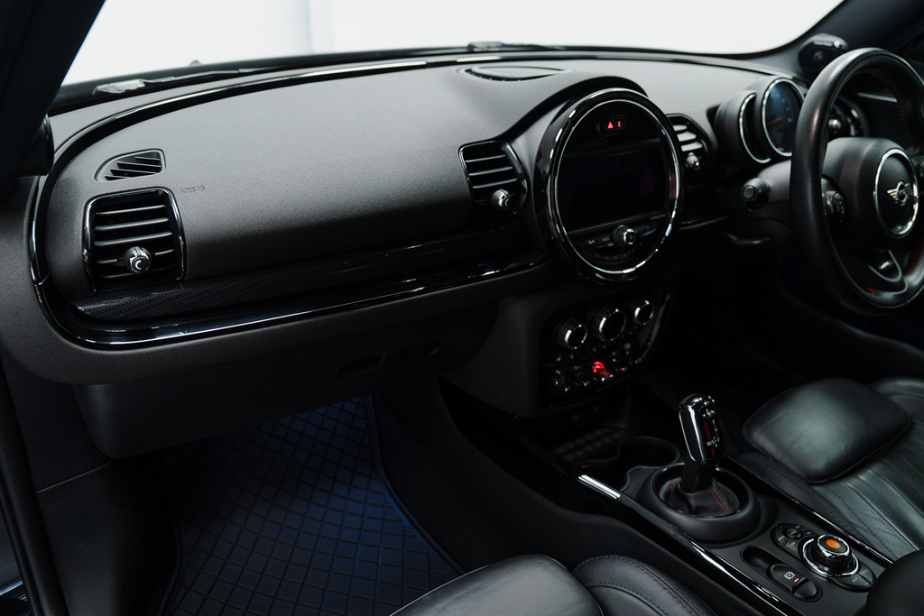 Mini Clubman Cooper Classic White #45
