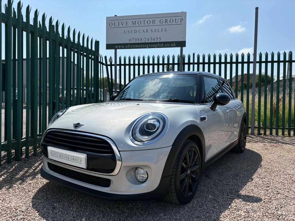 Mini Hatch Hatchback 1.5 Cooper Euro 6 Ss 201868 Silver