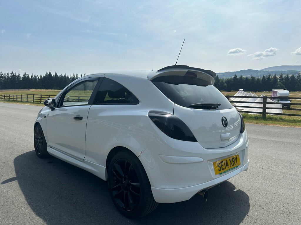 Vauxhall Corsa 1.2 16V Limited Edition Hatchback Manua SE14XRY White #6