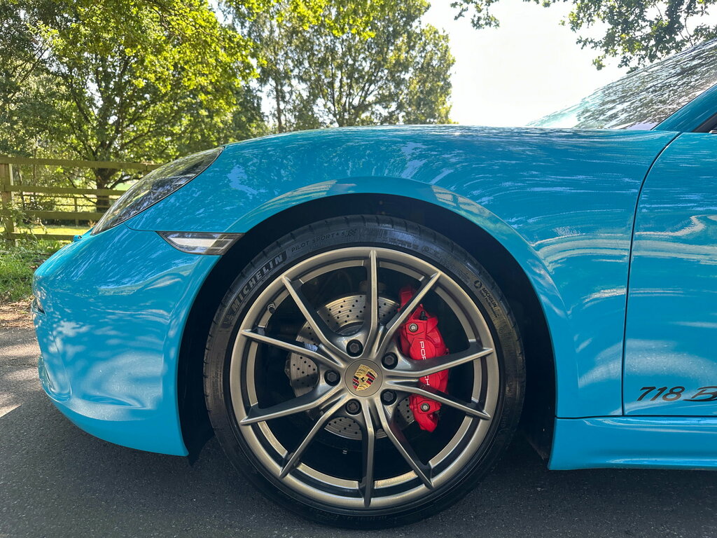 Porsche 718 Boxster 2L Null Red #16