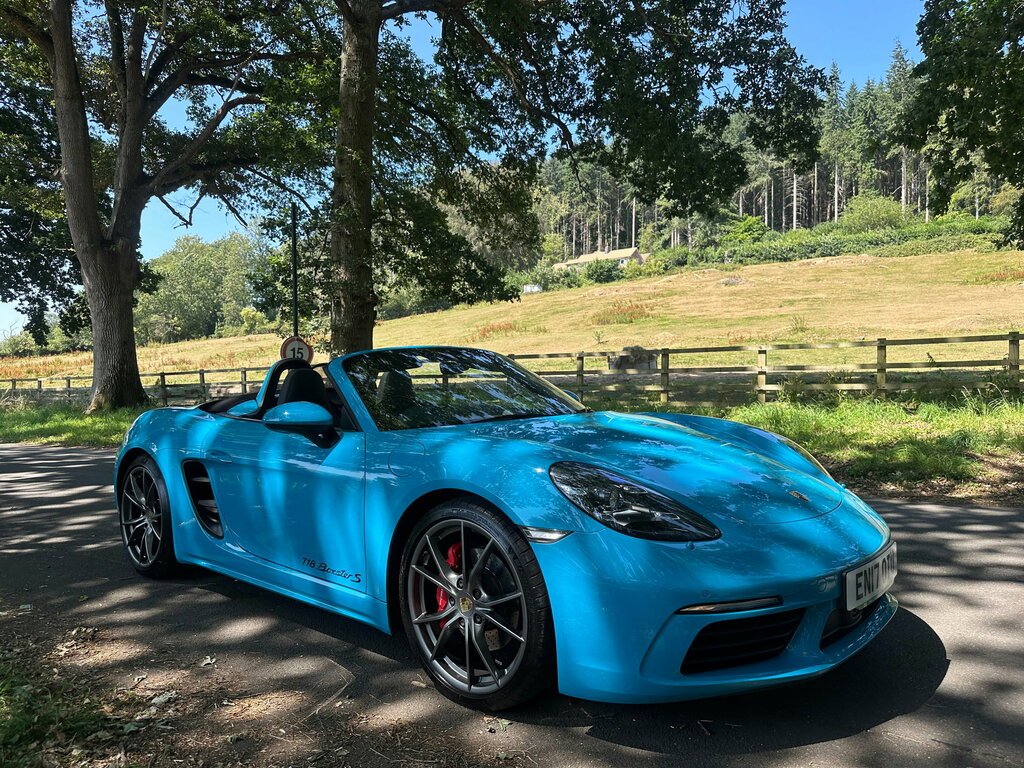 Porsche 718 Boxster 2L Null Red #23