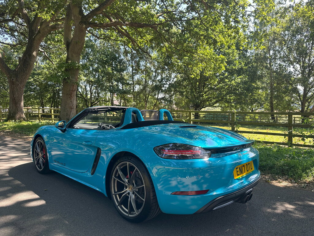 Porsche 718 Boxster 2L Null Red #25