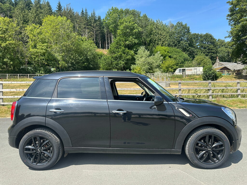 Mini Countryman 2.0 Cooper Sd Suv Euro 5 Ss Black #2
