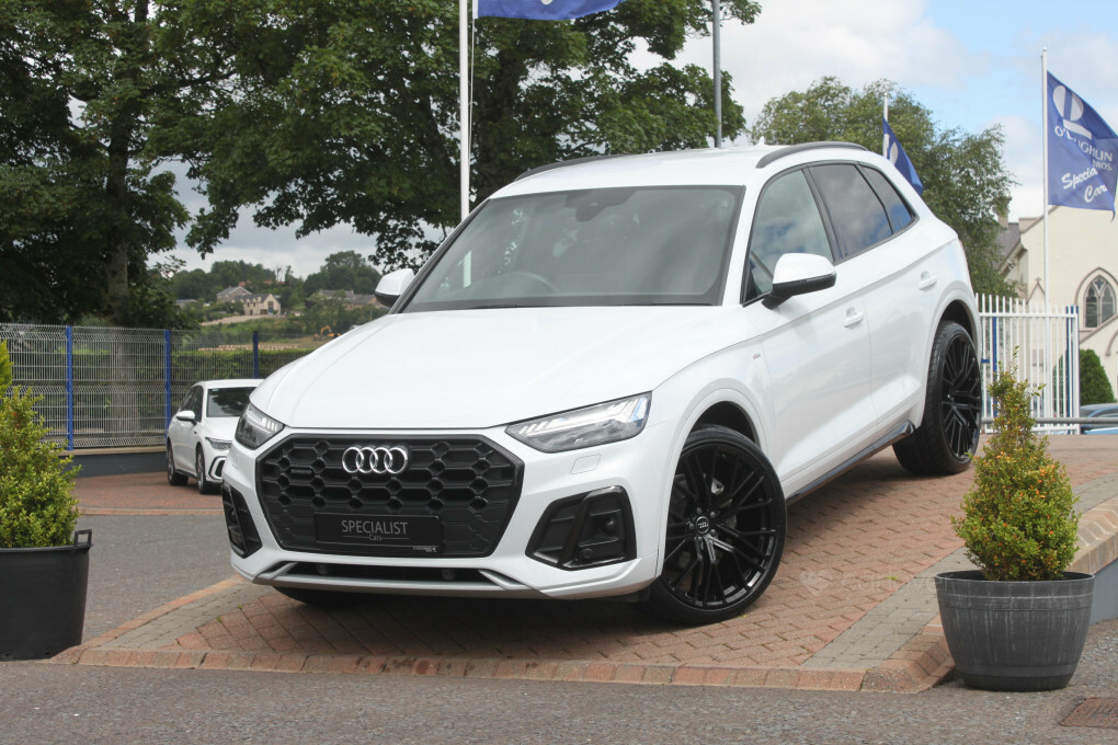 Audi Q5 S Line 40 Tdi Mhev Quattro OV22XKN #3