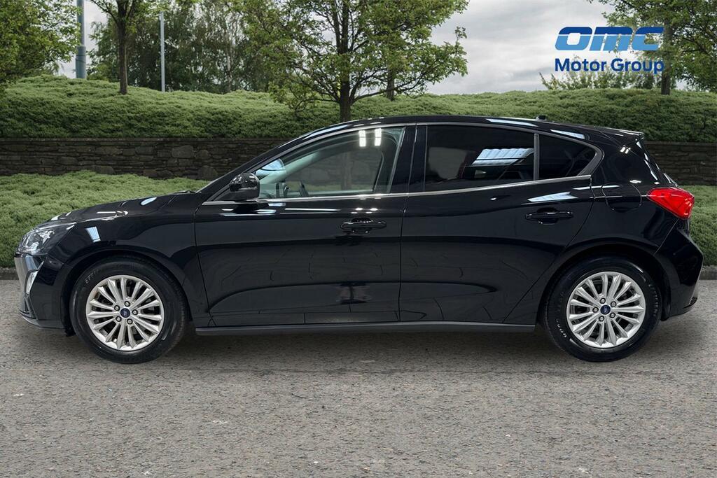 Ford Focus 1.0 Ecoboost Hybrid Mhev 125 Titanium Edition Black #5