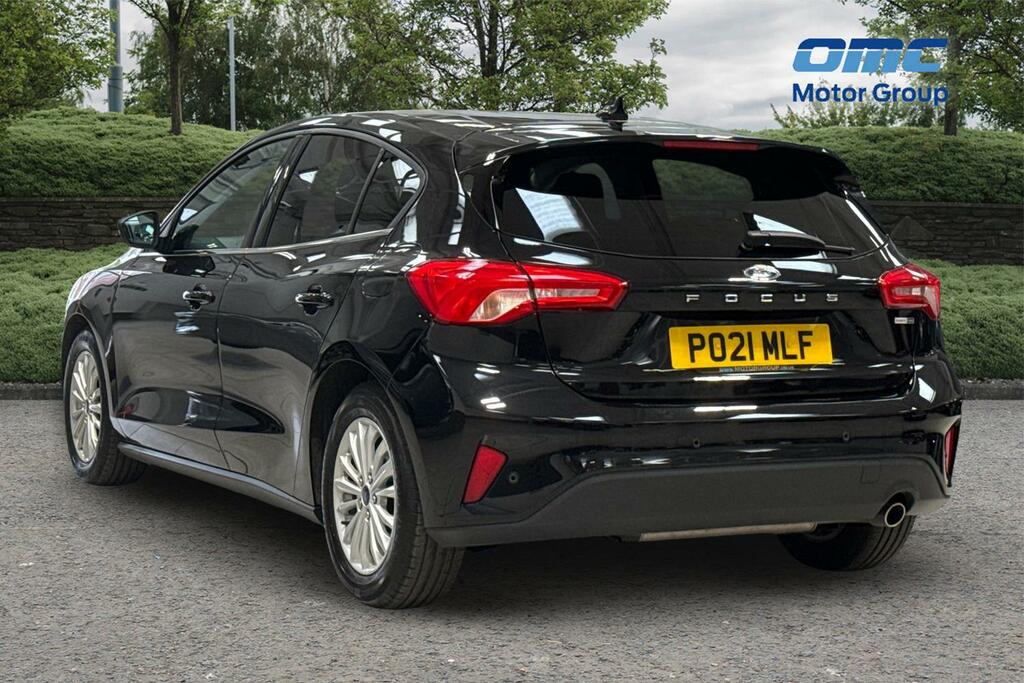 Ford Focus 1.0 Ecoboost Hybrid Mhev 125 Titanium Edition Black #3