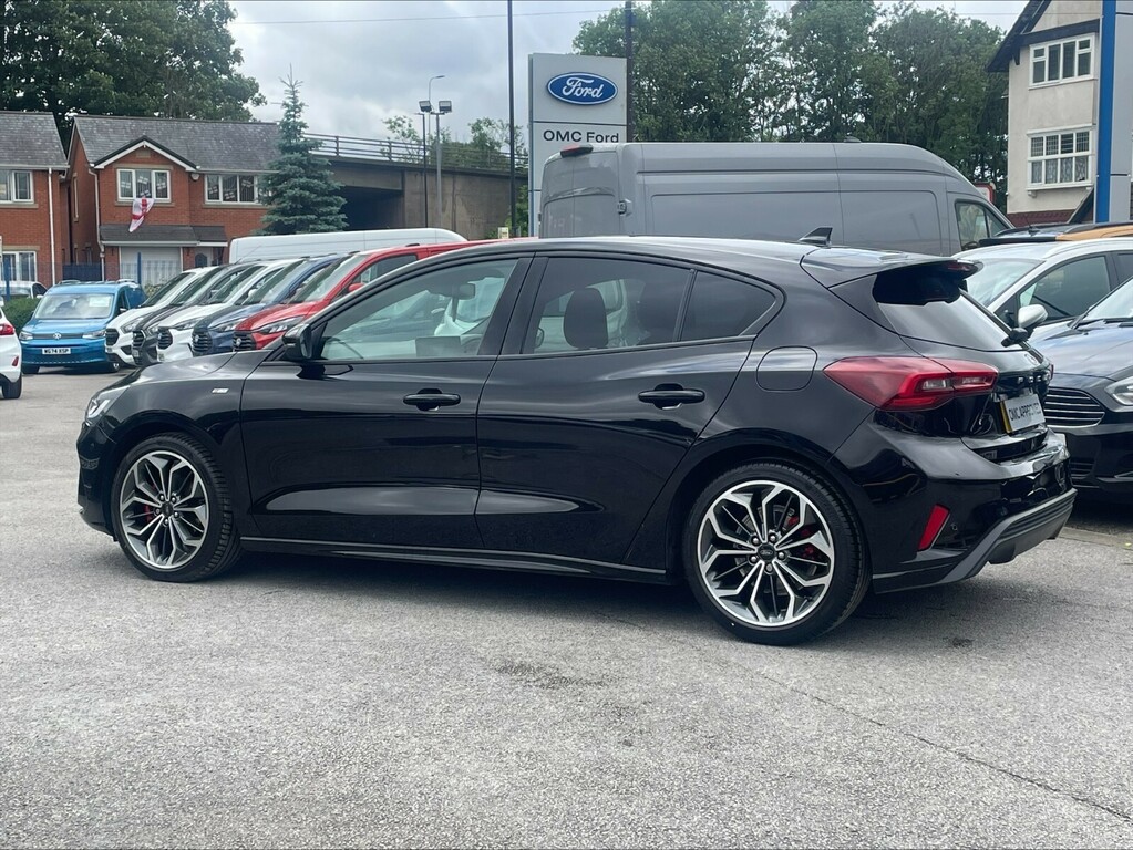 Ford Focus 1.0 Ecoboost Hybrid Mhev 155 St-line X AMZ5147 Black #6