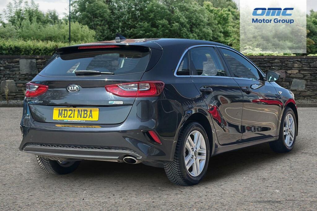 Kia Ceed 1.6 Crdi 48V Isg 2 Black #4