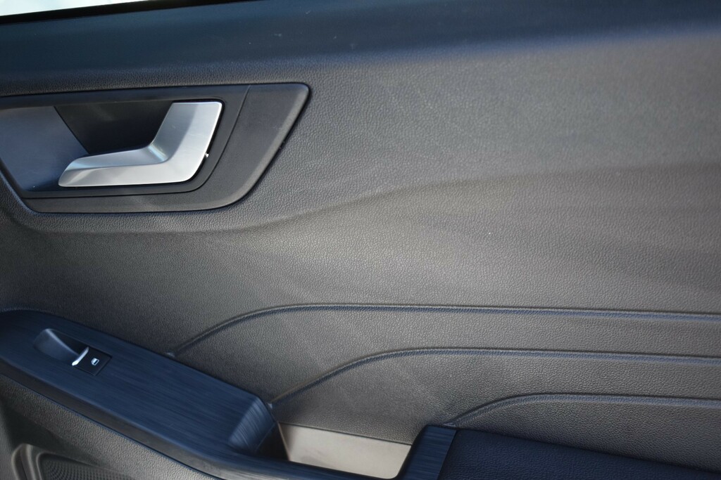 Ford Kuga 1.5 Ecoboost 150 Titanium Edition Blue #3