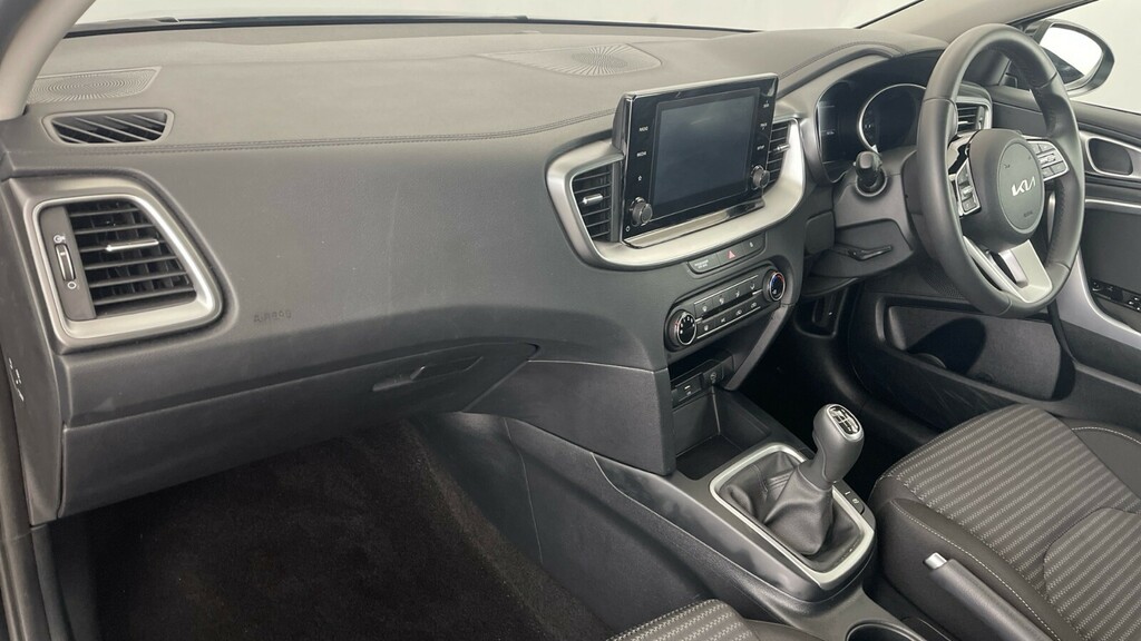 Kia Ceed 1.5 T-gdi 3 Sportswagon Dct Euro 6 Ss Silver #15