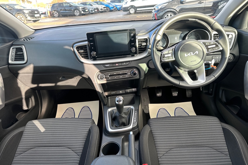 Kia Ceed 1.5 T-gdi 3 Sportswagon Dct Euro 6 Ss Silver #14