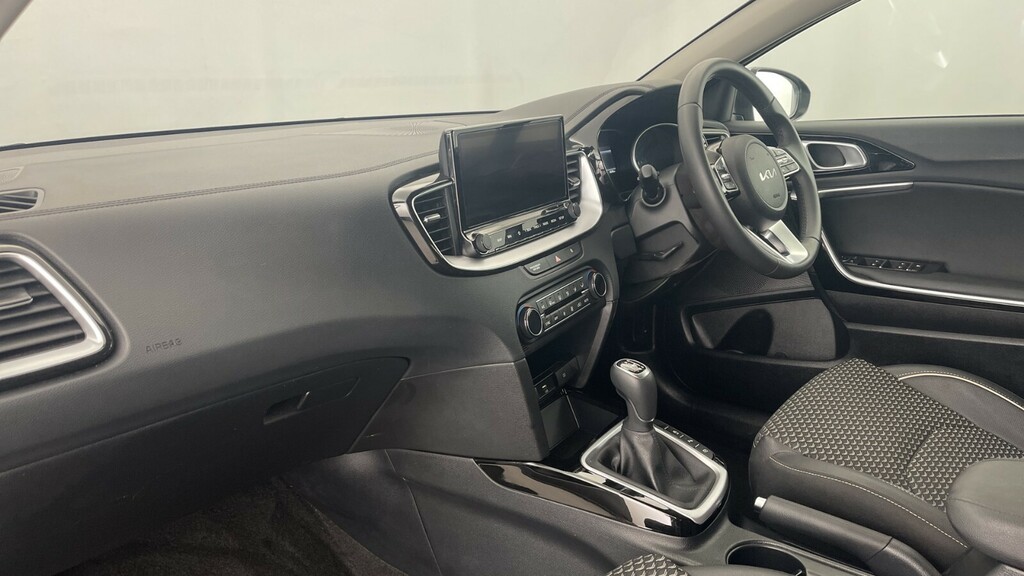 Kia Ceed 1.5 T Gdi 3 Sportswagon Dct Euro 6 Ss Black #8