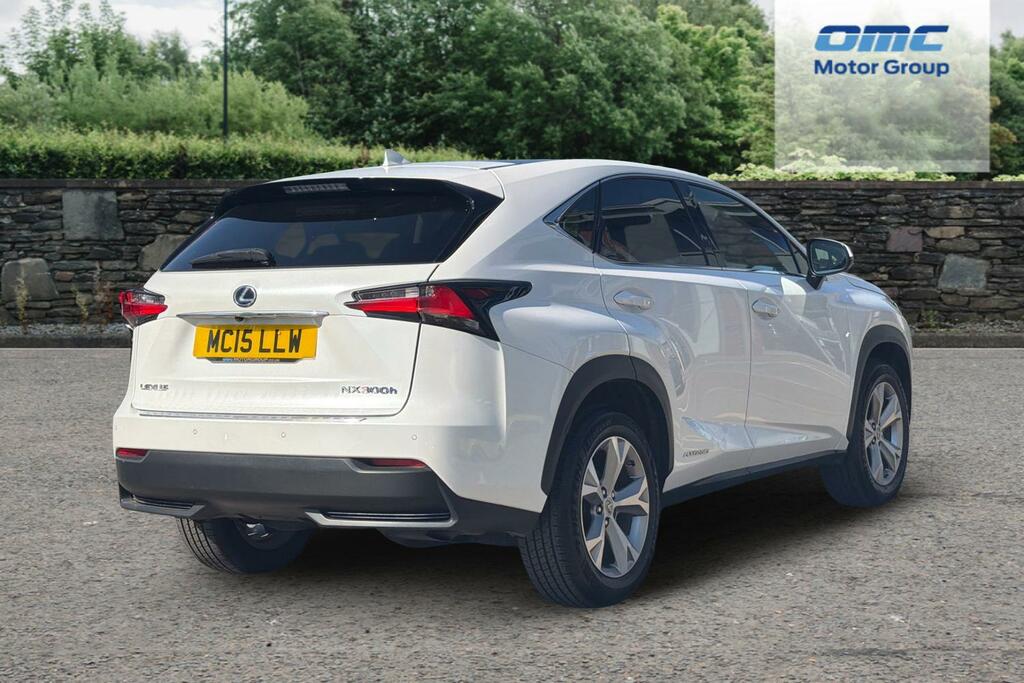 Lexus NX 300H 2.5 Premier Cvt White #4