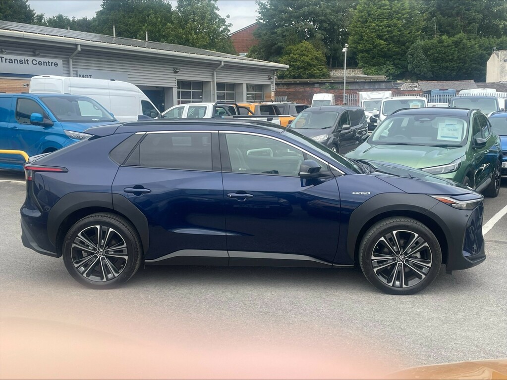 Toyota bZ4X 150Kw Vision 71.4Kwh Blue #4