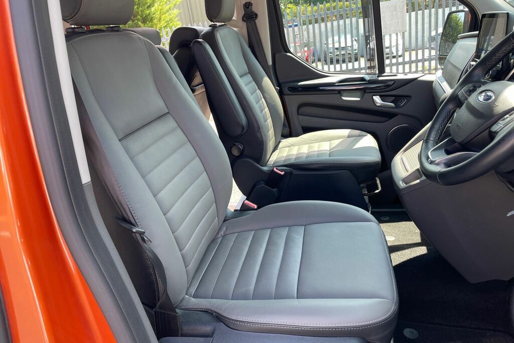 Ford Tourneo Custom Low Miles Wheelchair Accessible Vehicle Wav #17