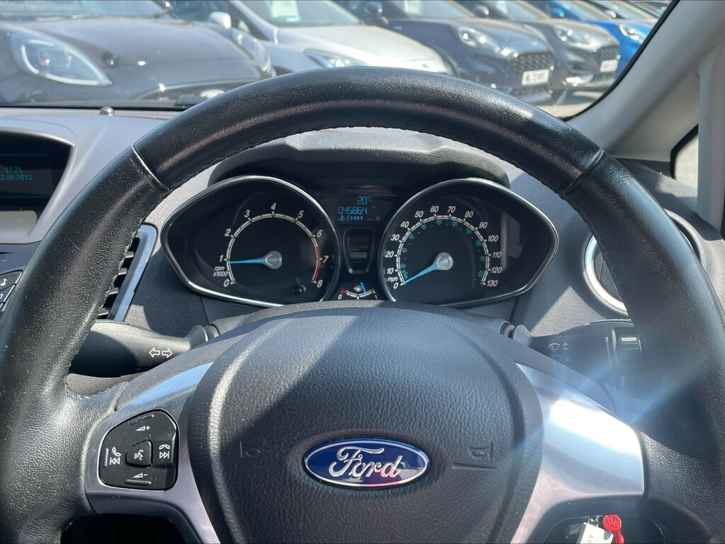 Ford Fiesta Silver #15