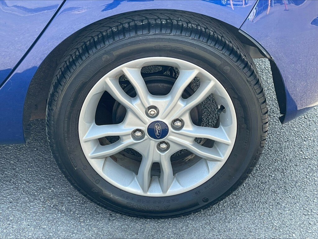 Ford Fiesta Silver #7