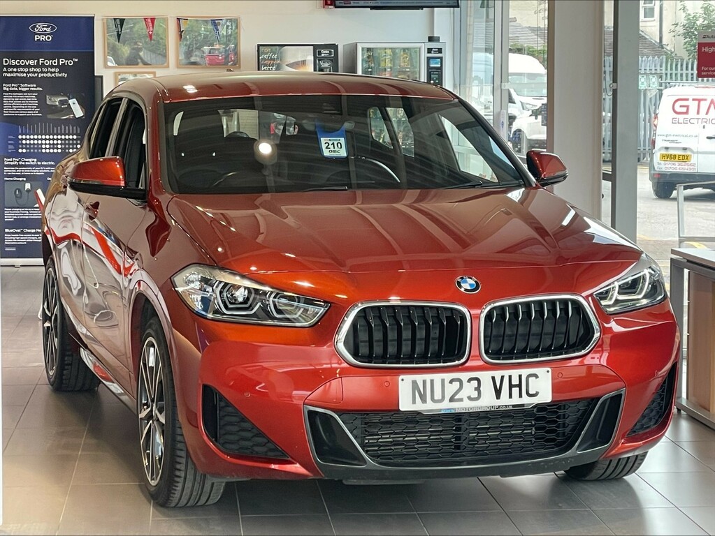 BMW X2 Sdrive 18I 136 M Sport Orange