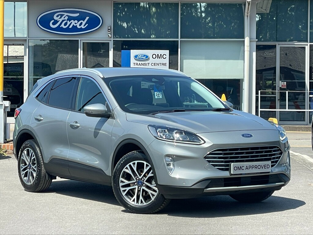 Ford Kuga 1.5 Ecoboost 150 Titanium Edition Silver #2