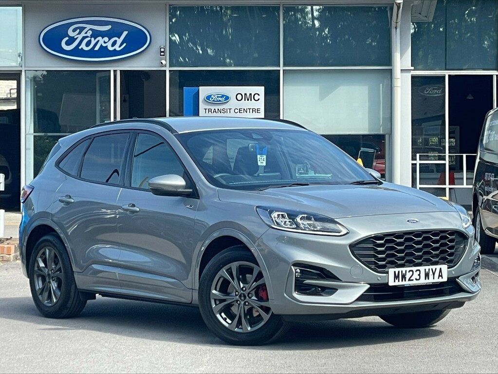 Ford Kuga 1.5 Ecoboost 150 St-line Edition Silver