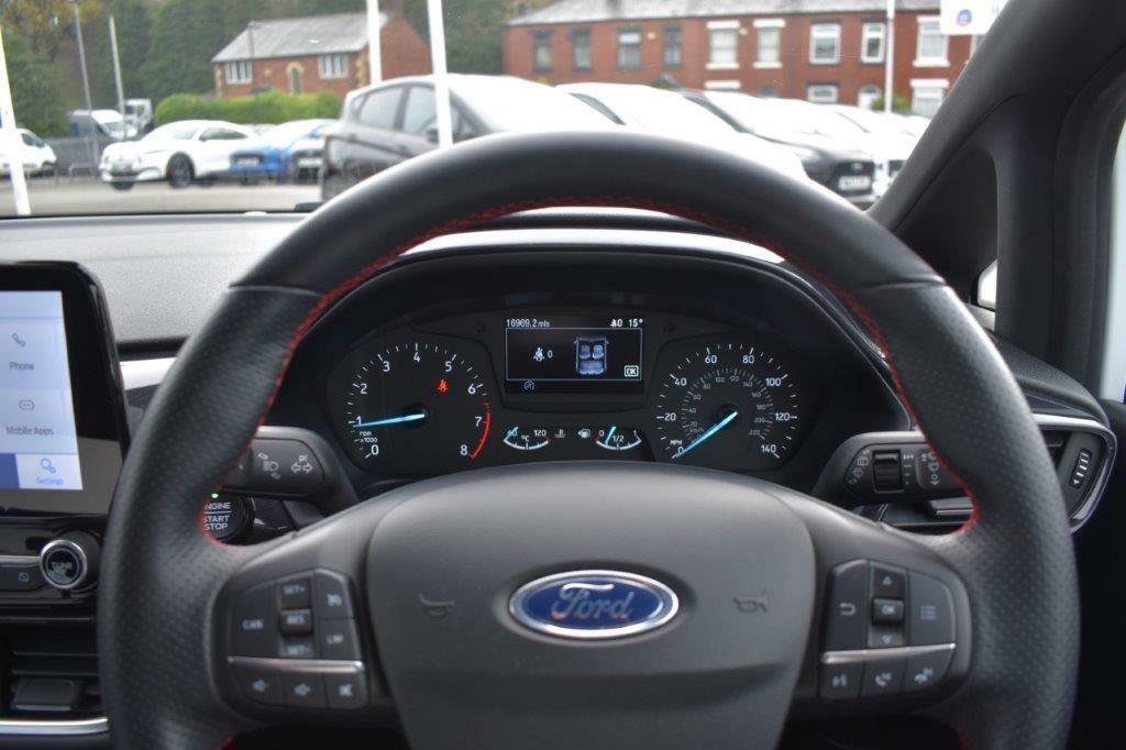 Ford Fiesta 1.0 Ecoboost 95 Trend White #18