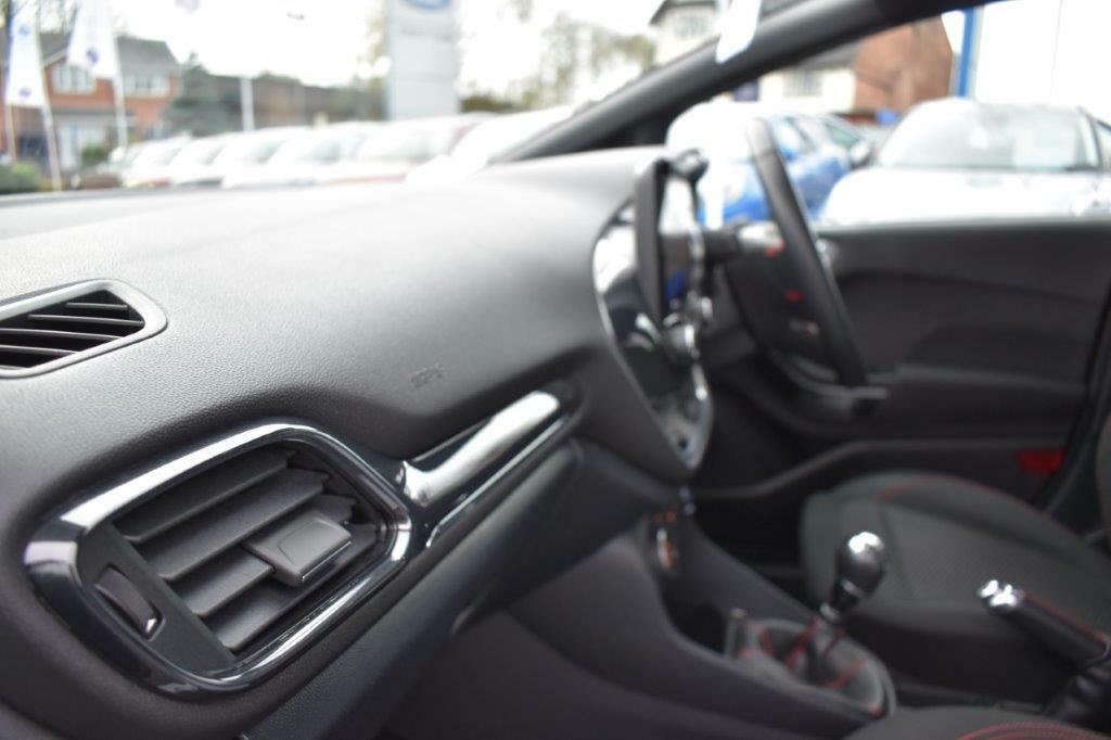 Ford Fiesta 1.0 Ecoboost 95 Trend White #13