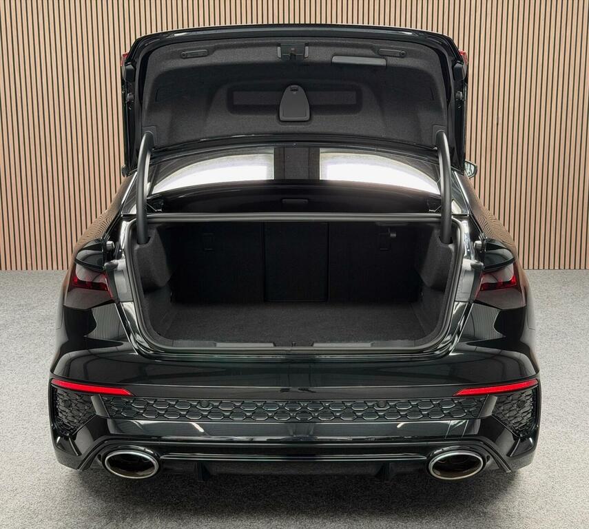 Audi RS3 Rs 3 Saloon Carbon Black 400 Ps S Tronic Blue #16