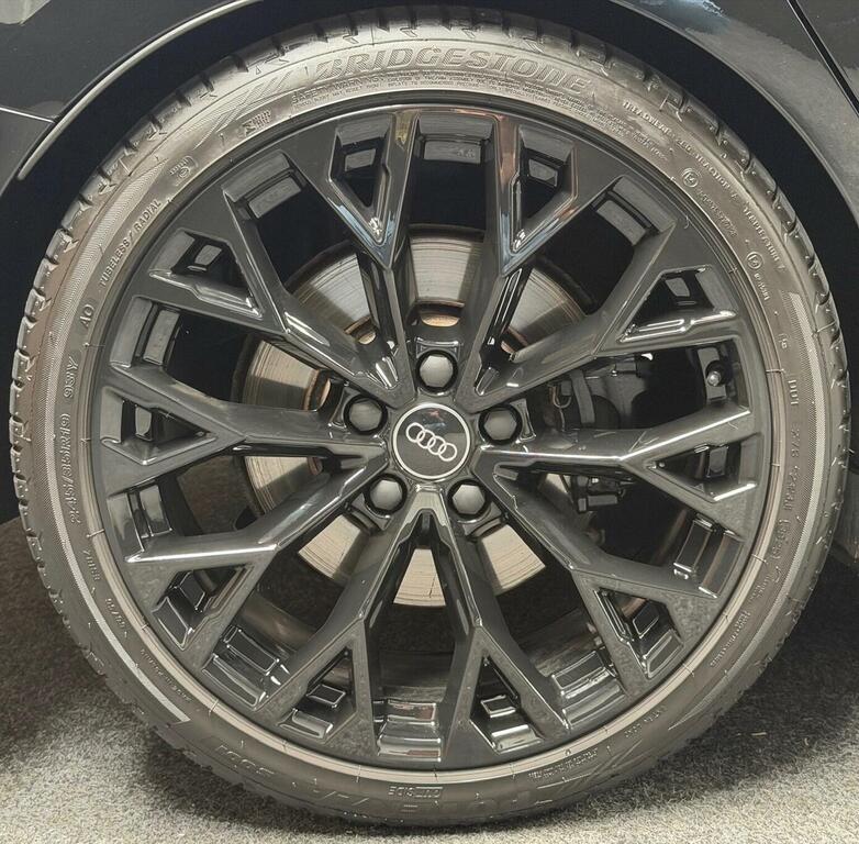 Audi RS3 Rs 3 Saloon Carbon Black 400 Ps S Tronic Blue #13