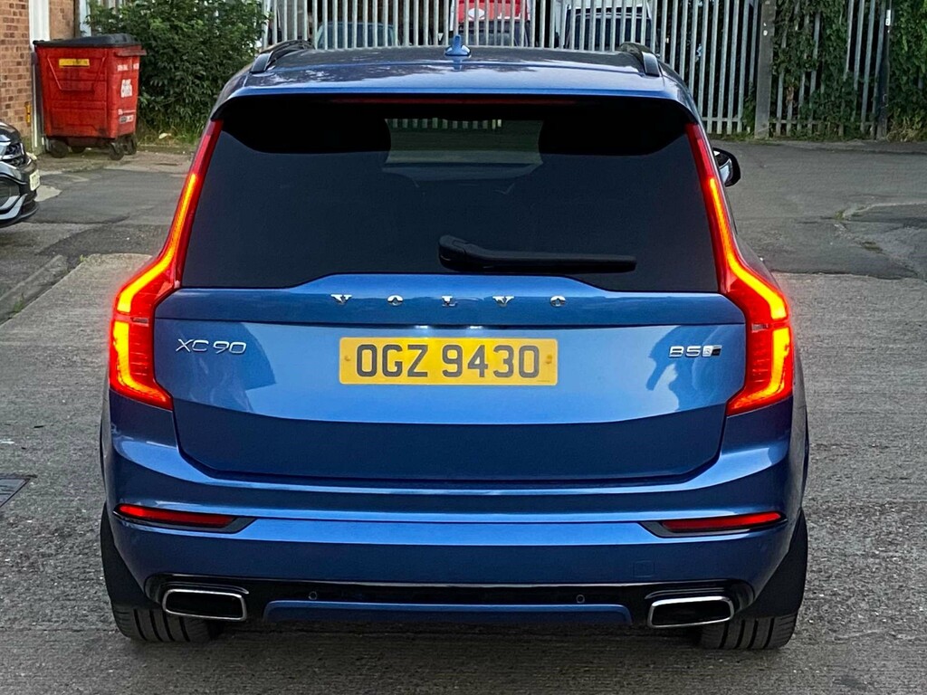 Volvo XC90 2.0 B5d 235 Momentum Pro Awd Geartronic Grey #26